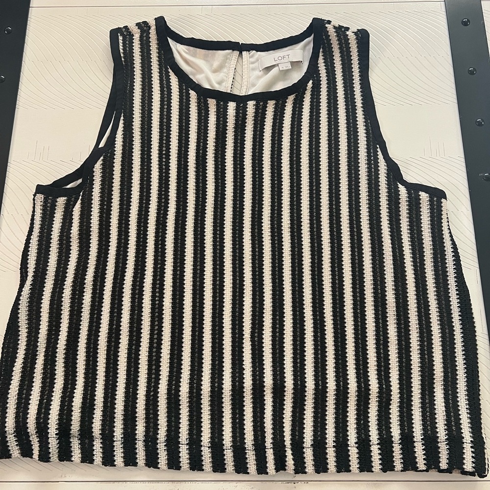 LOFT Monochrome Textured Knit Top